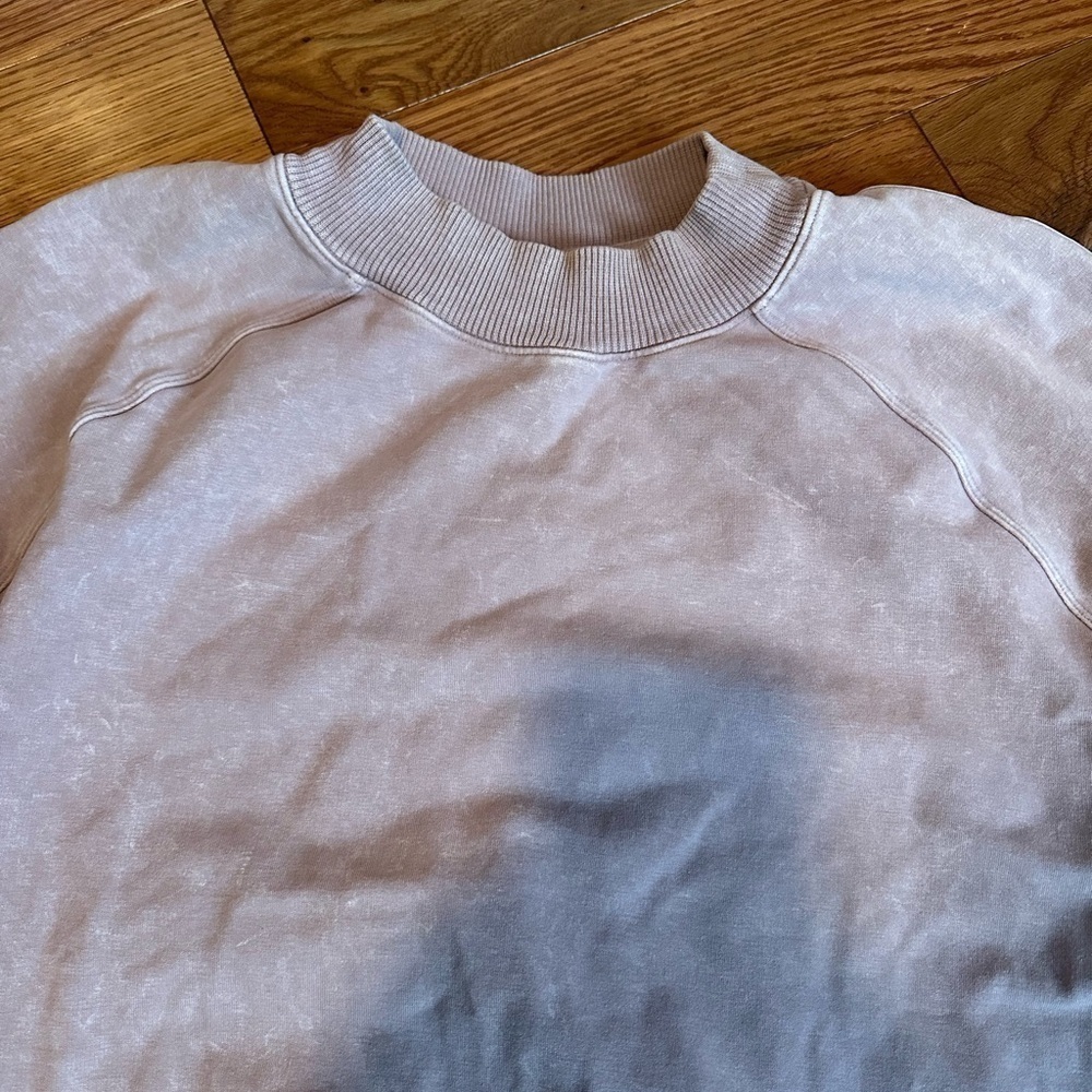 Lululemon crew neck - Picture 4 of 5
